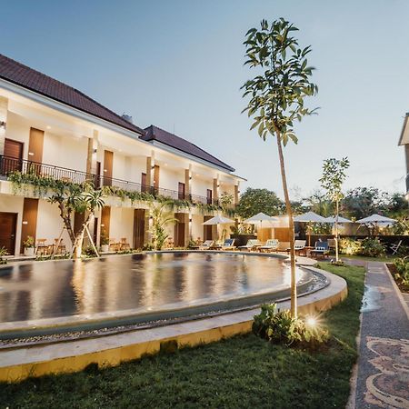 You Suite Seminyak Legian Exterior foto